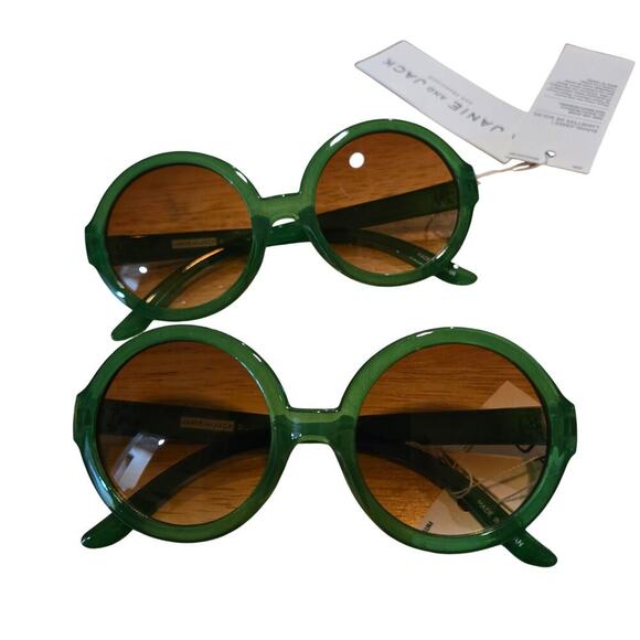 Janie and jack sunglasses kids size 4 and up pink amd green - Picture 4 of 5
